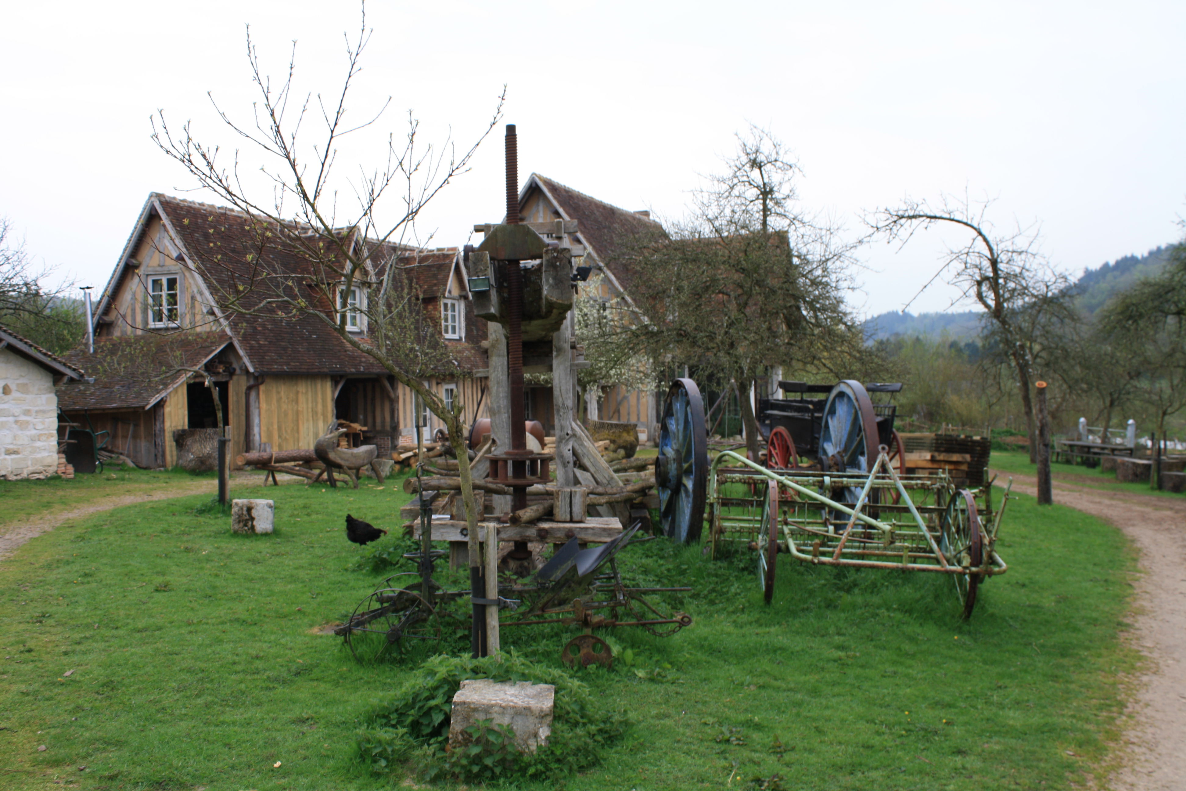 La Ferme Du Bec D Oisel Diaporama : la ferme du Bec Hellouin (DD27 p. 14 à 19) | Décisions durables