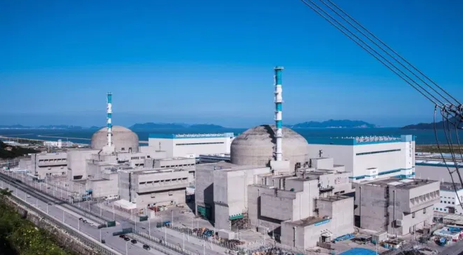 Le nucléaire : 3 à 4 fois plus cher que les renouvelables